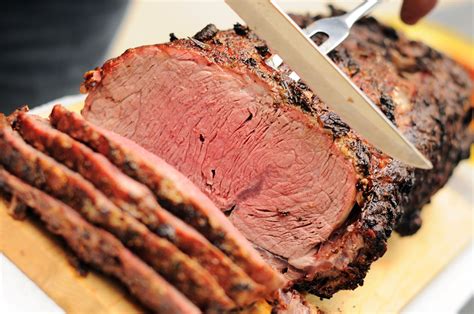 How is prime rib supposed to be cooked?